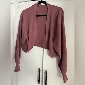 Like New Decision Shrug in Sundried Red (dark pink) Size M - Aritzia Babaton